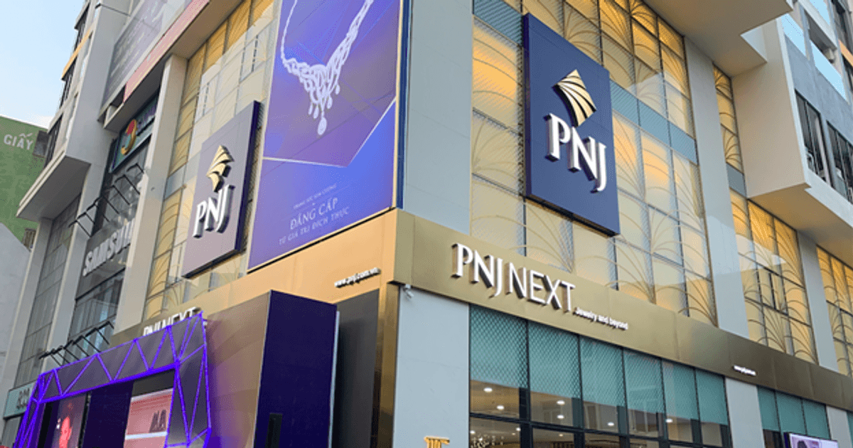 Cổ phiếu PNJ bất ngờ tăng trần sau 4 phiên giảm sàn