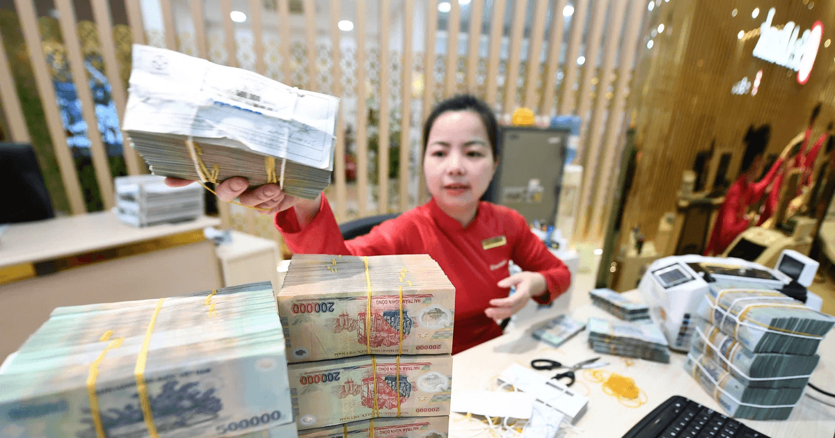 Tín dụng tăng tốc, hướng vốn vào các động lực tăng trưởng
