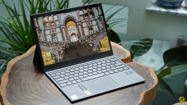 Lenovo Yoga Duet 7: Laptop mỏng nhẹ, pin 9h liên tục