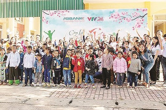 Cặp lá yêu thương – Tết An Bình 2019 hành trình 10 năm “Ươm mầm hạnh phúc”