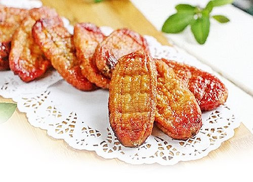 Mứt chuối ăn Tết