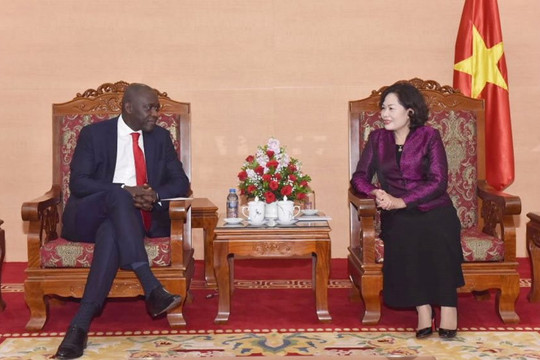 Phó Thống đốc NHNN Nguyễn Thị Hồng tiếp Phó Chủ tịch Ngân hàng Thế giới