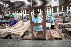 Phát triển bền vững ngành công nghiệp chế biến gỗ phục vụ xuất khẩu