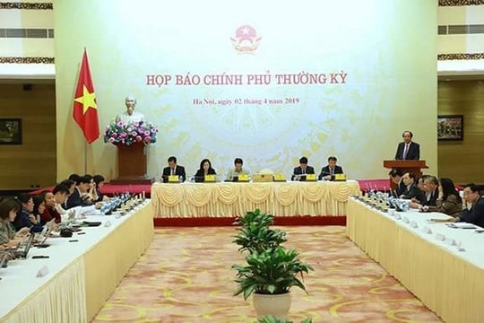 Nỗ lực thực hiện mục tiêu tăng trưởng, đồng thời giải quyết toàn diện các vấn đề xã hội