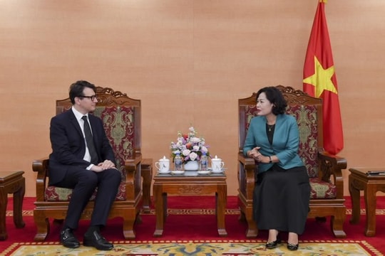 Ngân hàng BPCE IOM mong  mở rộng hoạt động đầu tư và tăng cường hợp tác với các ngân hàng Việt Nam