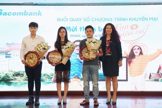 798 khách hàng trúng thưởng quay số "Mời thêm bạn - Vạn niềm vui" của Sacombank