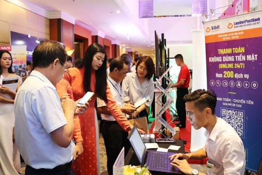 Ví Việt tham dự Diễn đàn Cấp cao Công nghệ thông tin Truyền thông Việt Nam 2019