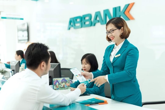 ABBANK nhận giải Nhãn hiệu nổi tiếng Việt Nam 2019