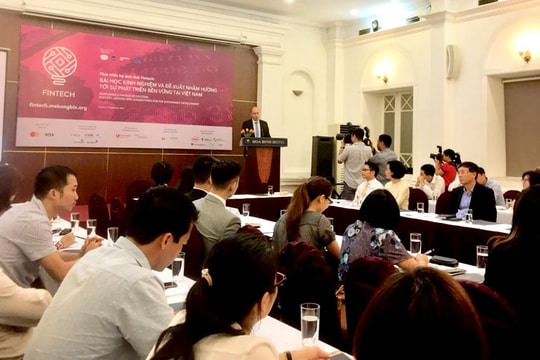 “Phát triển Hệ sinh thái Fintech: Bài học kinh nghiệm và đề xuất nhằm hướng tới phát triển bền vững tại Việt Nam”