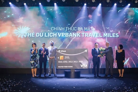VPBank ra mắt thẻ dành cho khách hàng thích đi du lịch