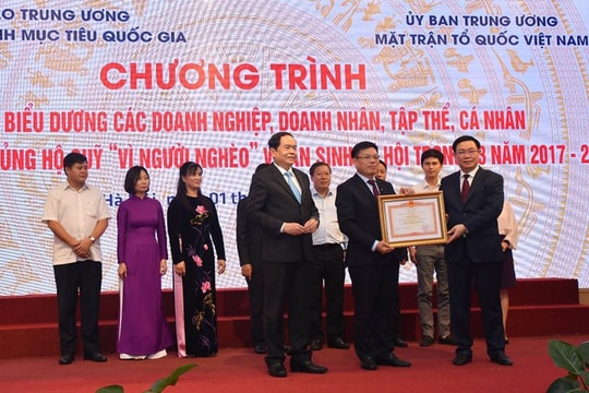 Vietcombank được tặng Bằng khen của Thủ tướng Chính phủ về thực hiện công tác an sinh xã hội