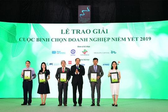 ​​​​​​​Trao giải Cuộc Bình chọn Doanh nghiệp niêm yết 2019