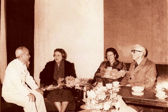 Tết Canh Tý 1960: Chủ tịch Hồ Chí Minh gặp lại người luật sư bào chữa cho Người