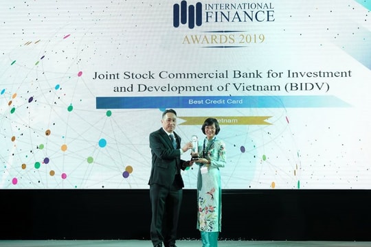 BIDV nhận giải thưởng “Thẻ tín dụng tốt nhất Việt Nam” năm thứ 4 liên tiếp
