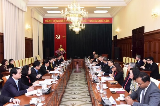Cộng đồng doanh nghiệp Hoa Kỳ mong muốn tăng cường hợp tác trong lĩnh vực ngân hàng - tài chính với Việt Nam