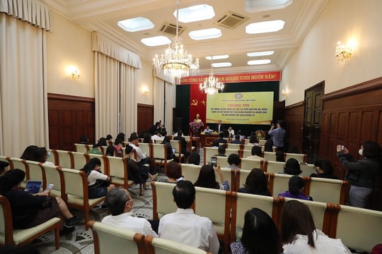 Hàng chục ngàn khách hàng đã và đang được ngân hàng cơ cấu lại thời gian trả nợ, xem xét miễn giảm lãi vay