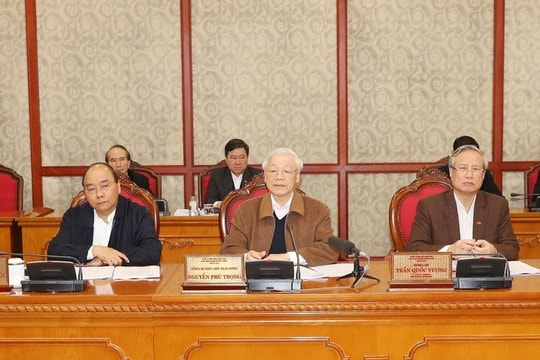 Bộ Chính trị kêu gọi cả nước đoàn kết hành động chiến thắng đại dịch Covid-19