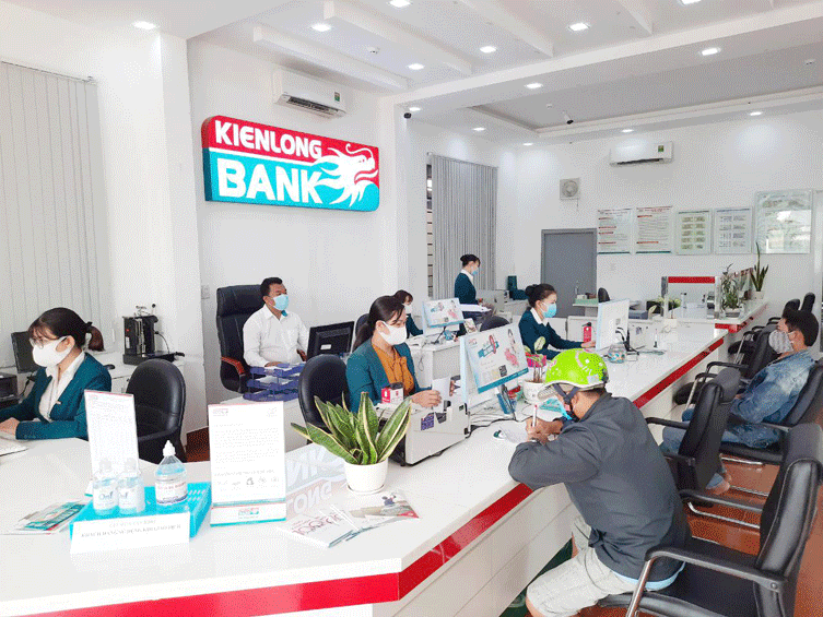 Kienlongbank giảm lãi vay 3% cho khách hàng  bị ảnh hưởng hạn hán và ngập mặn