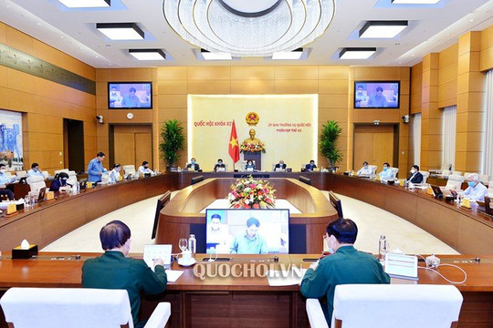 Dừng việc tổ chức Hội nghị đại biểu Quốc hội hoạt động chuyên trách