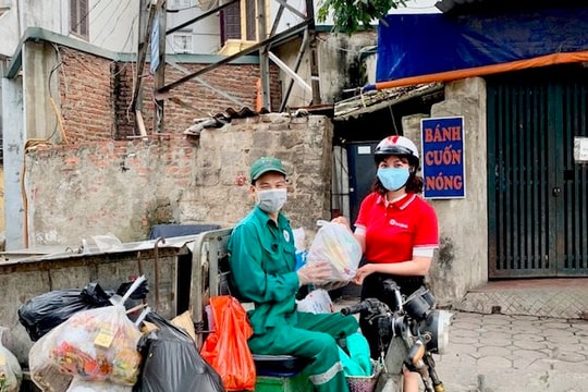 SeABank trao tặng 35,2 tấn gạo cho người nghèo trên toàn quốc trong mùa dịch Covid-19 