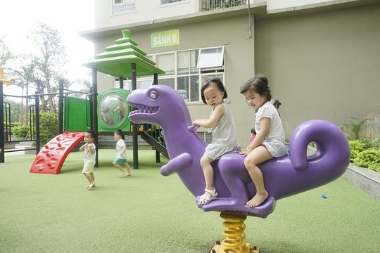 Vợ chồng sinh đủ 2 con sẽ được ưu tiên mua nhà xã hội