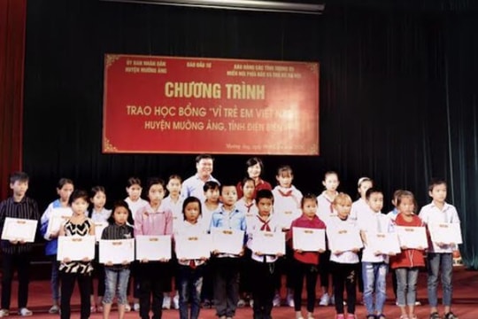 SeABank trao tặng nhà cho hộ nghèo và học bổng khuyến học cho những trẻ em gặp khó khăn tại Điện Biên