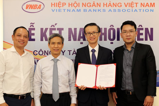 FE Credit trở thành hội viên Hiệp hội Ngân hàng Việt Nam