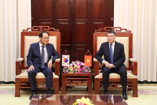 Tăng cường hợp tác trong lĩnh vực ngân hàng giữa Việt Nam - Hàn Quốc