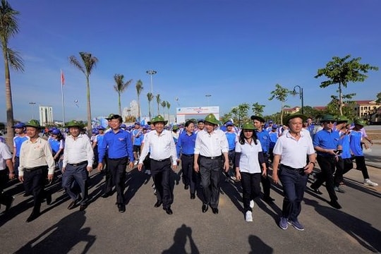 Khai mạc Chương trình đi/chạy bộ trực tuyến “Những bước chân vì cộng đồng”