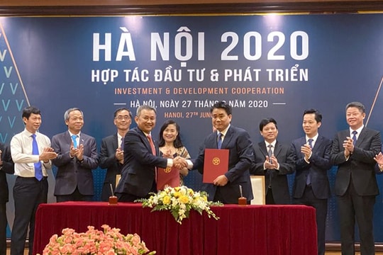 UBND TP.Hà Nội và Vietnam Airlines ký biên bản ghi nhớ hợp tác phục hồi du lịch Thủ đô