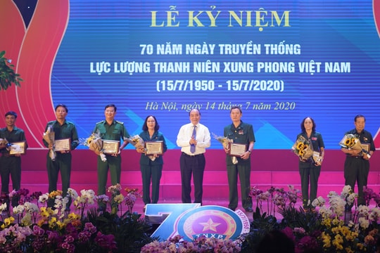 Kỷ niệm 70 năm Ngày truyền thống lực lượng thanh niên xung phong Việt Nam