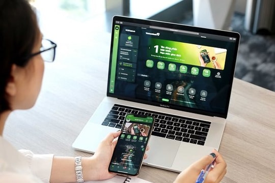 Vietcombank ra mắt dịch vụ Ngân hàng số VCB Digibank