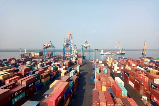 Bộ Tài chính công bố 7 thủ tục hành chính mới về hải quan