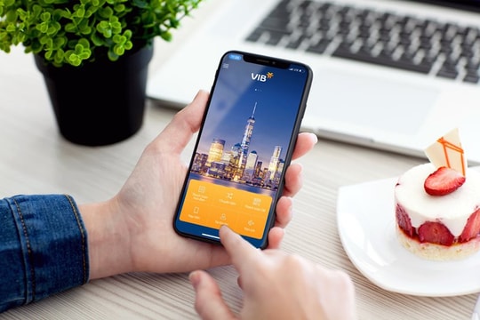 VIB đón đầu làn sóng chuyển đổi số 