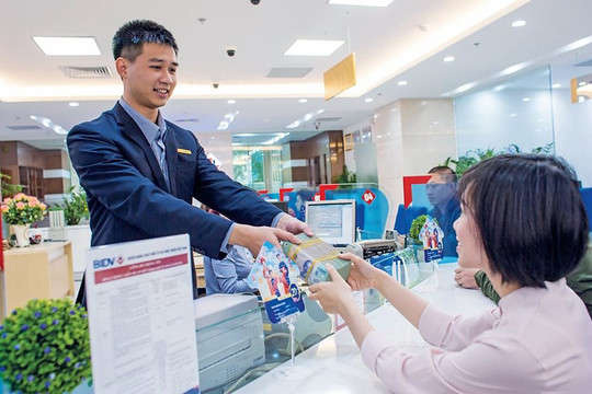 Marketing huy động vốn của ngân hàng thương mại