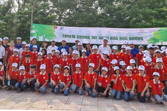 Toyota Việt Nam khởi động chương trình “Toyota chung tay xanh hóa học đường” năm 2020