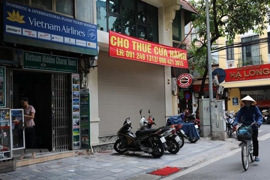 Giá cho thuê giảm tới 50%, đất vàng vẫn mỏi mắt tìm khách thuê