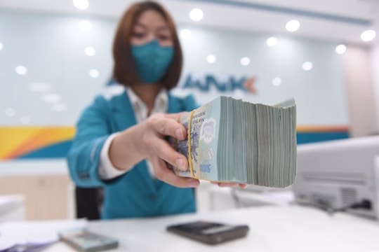 ABBANK giảm lãi vay cá nhân lần thứ tư, chỉ từ 5,9%/năm