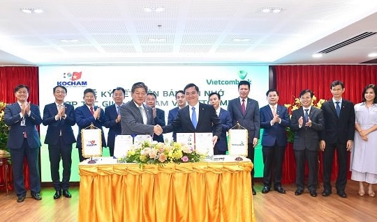 Vietcombank ký kết Biên bản ghi nhớ hợp tác với Kocham