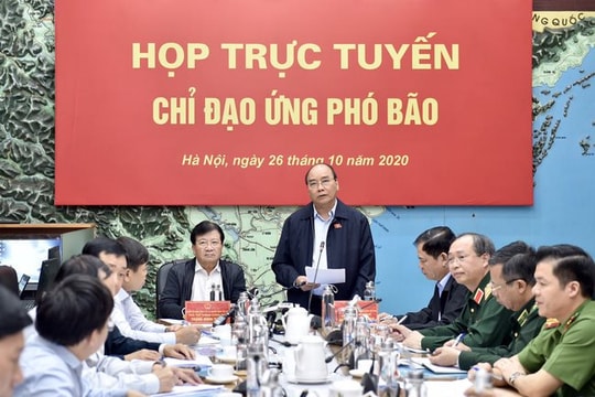 Thủ tướng Chính phủ chỉ đạo triển khai ứng phó khẩn cấp bão số 9