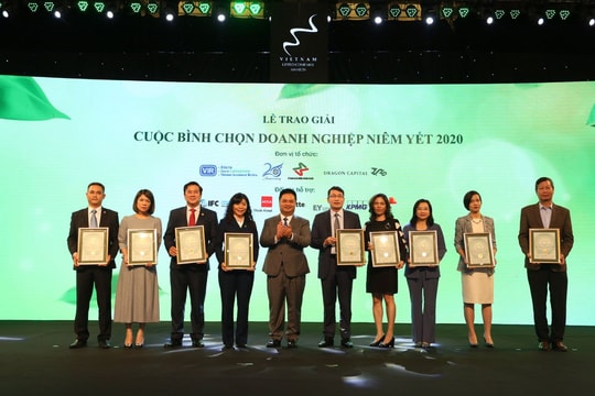 Hội nghị niêm yết và lễ trao giải cuộc bình chọn doanh nghiệp niêm yết 2020