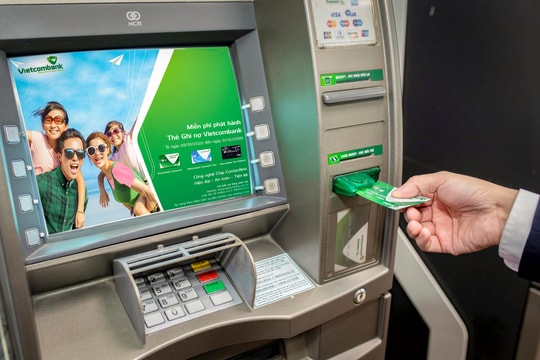 Vietcombank miễn phí đổi thẻ Connect24 phiên bản Chip Contactless
