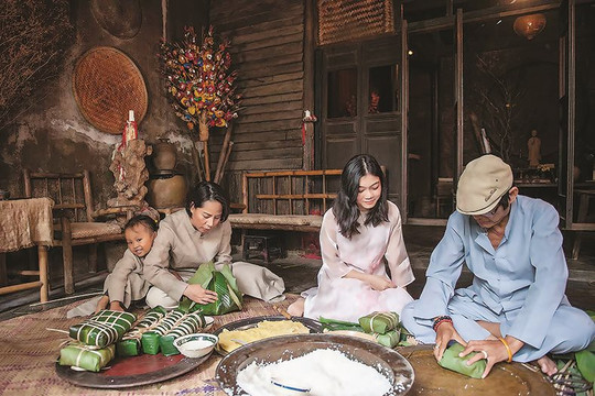 Mùa xuân tuổi thơ