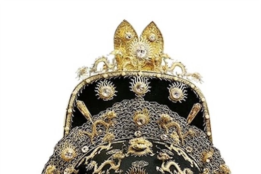 Rồng - phượng trên bảo vật hoàng cung