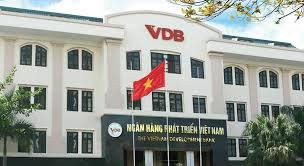 Phó Thủ tướng Lê Minh Khái chủ trì họp về phí quản lý của Ngân hàng Phát triển Việt Nam