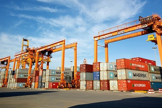 Đẩy mạnh triển khai đồng bộ các nhiệm vụ, giải pháp chủ yếu nhằm nâng cao năng lực cạnh tranh và phát triển dịch vụ logistics Việt Nam