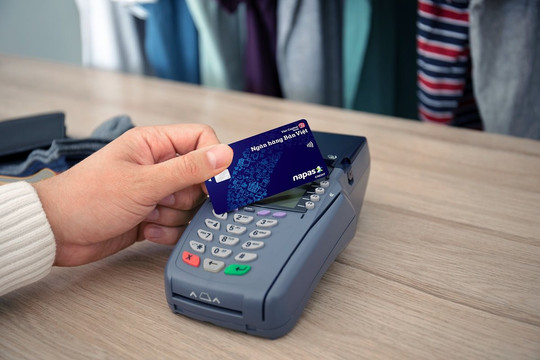 Thẻ tín dụng nội địa: Tăng tiện ích cho khách hàng, đẩy lùi tín dụng đen