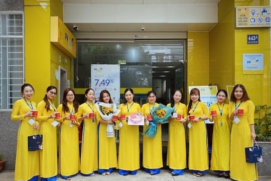 Yêu lắm ngân hàng tôi…!