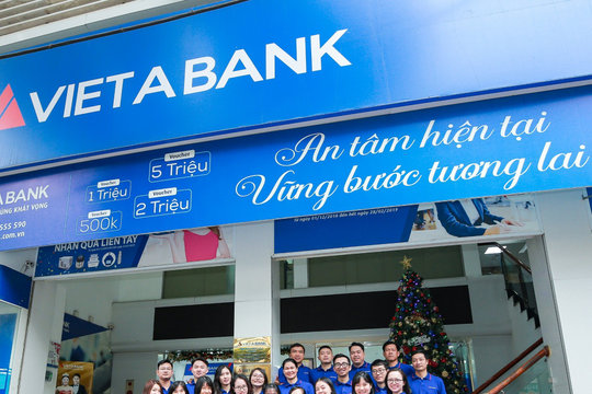 Đón tôi đi những bước chân đầu đời