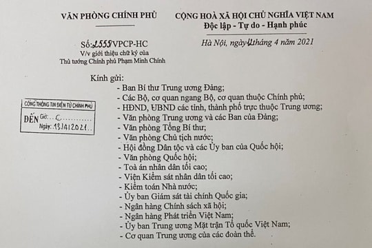 Giới thiệu chữ ký của Thủ tướng, 2 Phó Thủ tướng và Bộ trưởng Chủ nhiệm Văn phòng Chính phủ